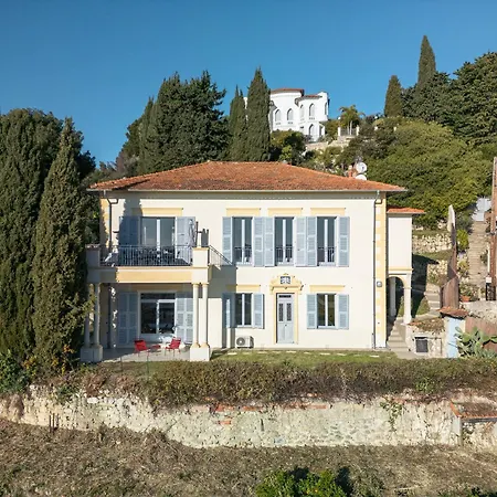 Villa Magnifique D'epoque Vue Mer, A 12 Min A Pieds Menton