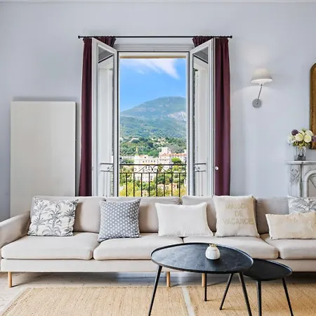 Magnifique D'epoque Vue Mer, A 12 Min A Pieds * Μεντόν
